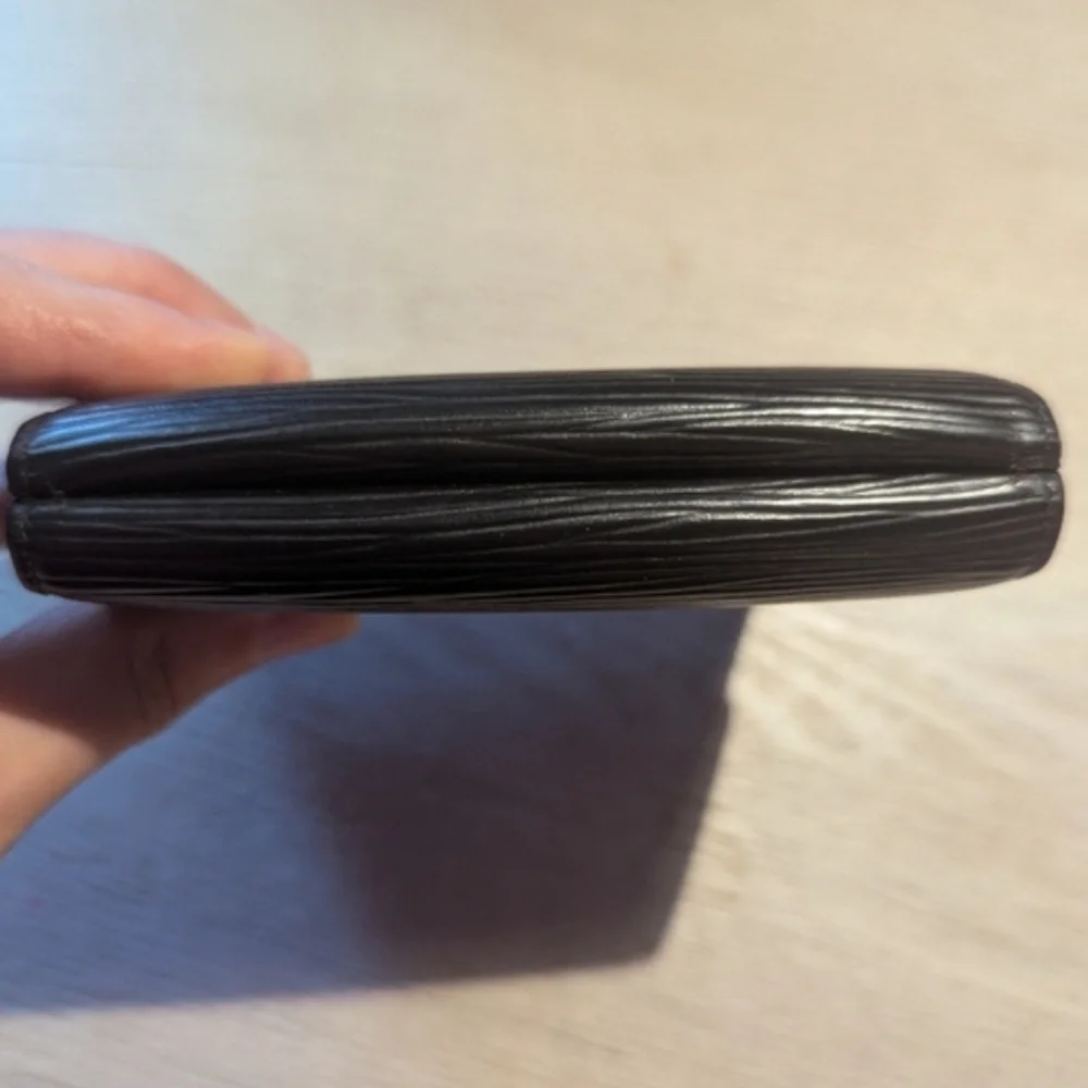Louis Vuitton Epi Leather Wallet